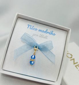 MINI PŘÍVĚSEK NĚCO MODRÉHO zlatý – SAPPHIRE