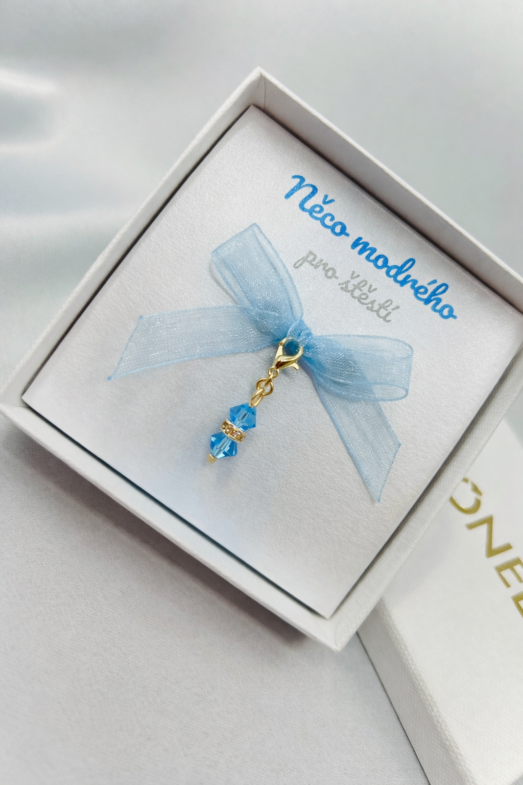 MINI PŘÍVĚSEK NĚCO MODRÉHO Zlatý – Aquamarine