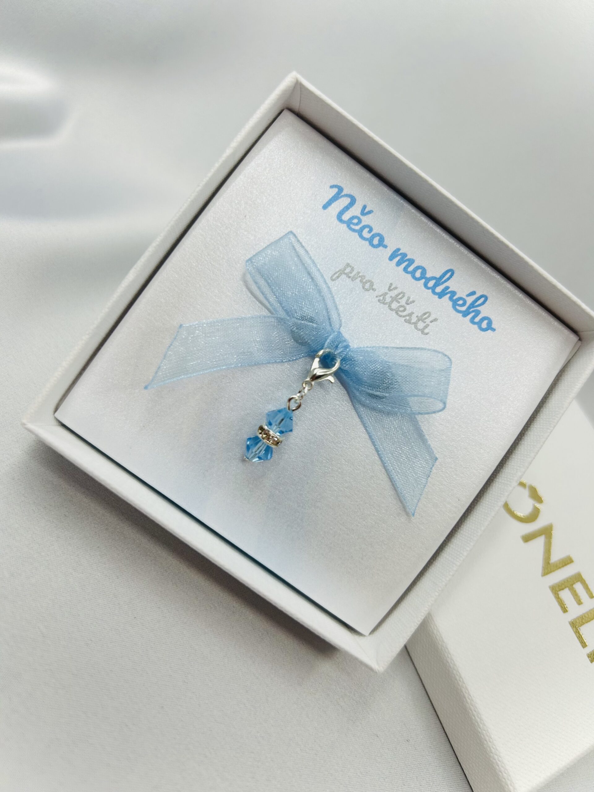 MINI PŘÍVĚSEK NĚCO MODRÉHO – Aquamarine
