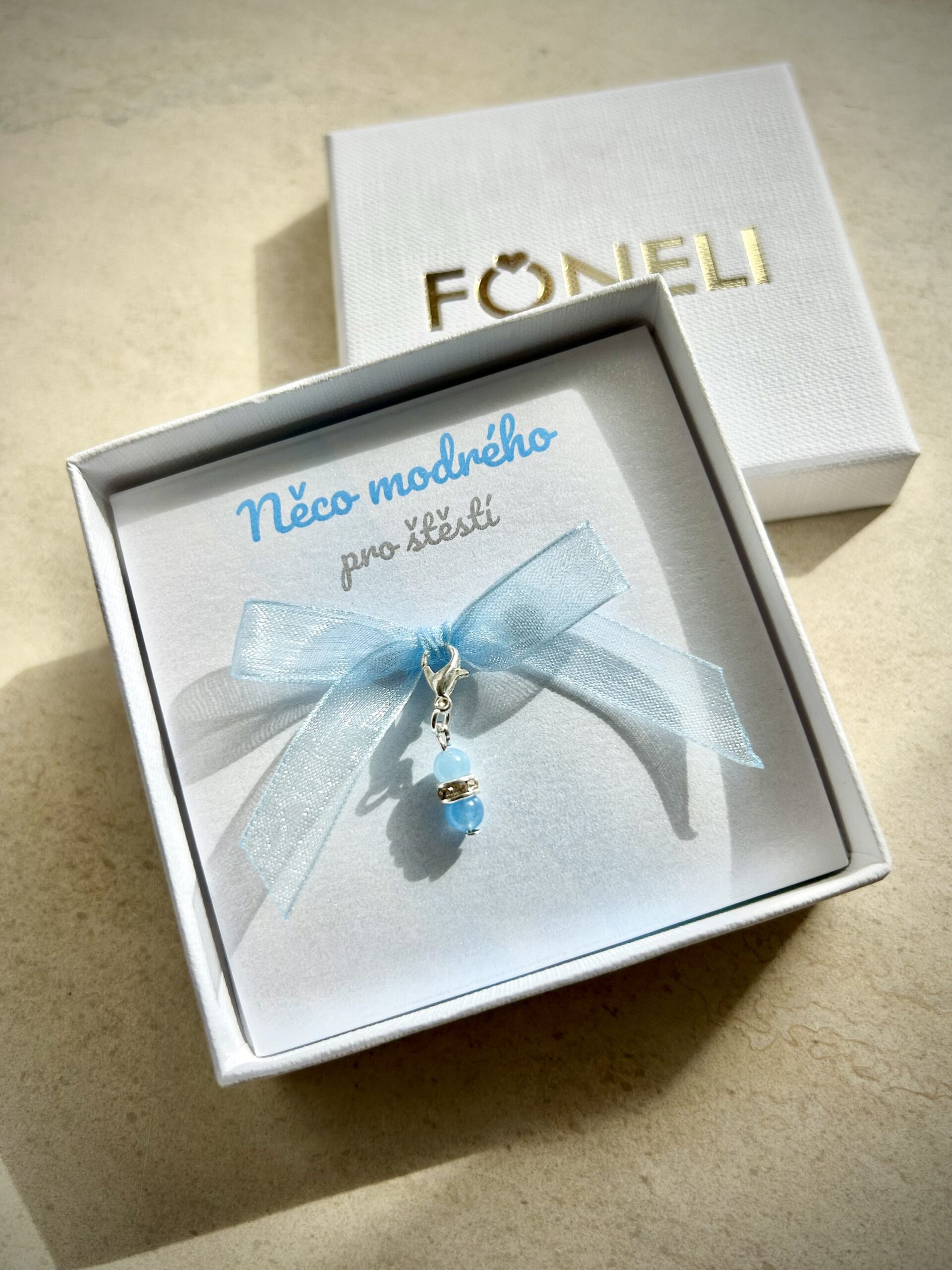 Mini přívěsek ,,Něco modrého" s přírodním akvamarínem - Obrázek 5